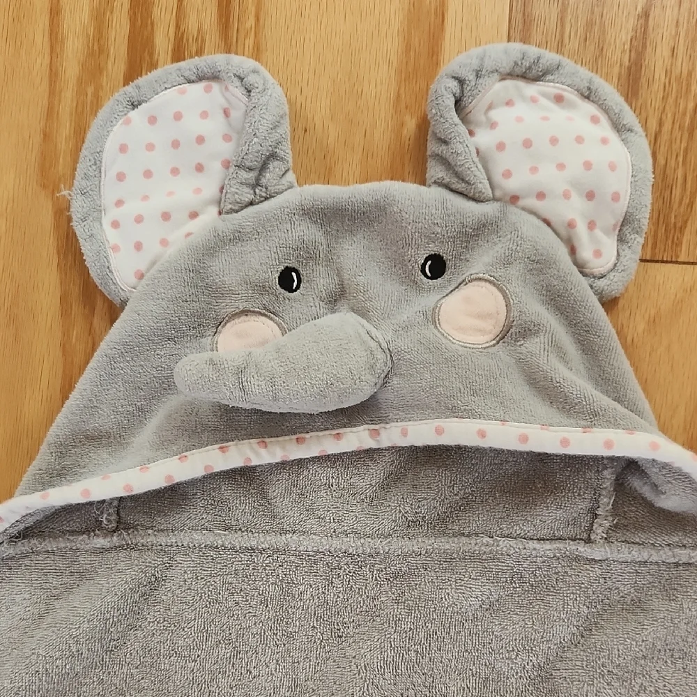 Gray Elephant Hooded Baby Towel